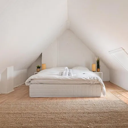 Dinbnb I Top-floor For The Explorer! I 400m To Bryggen Apartment Bergen